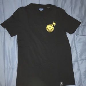 Adidas Gold logo SB Shirt